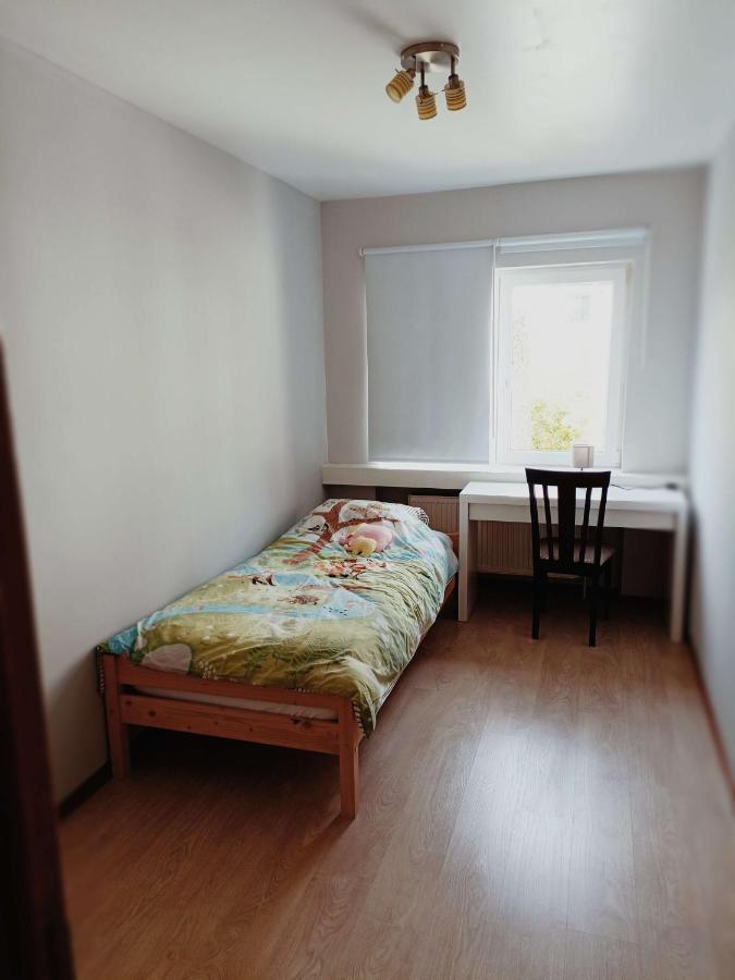 Cozy 2 Bedroom Apartment - Metro Montgomery Bryssel Exteriör bild